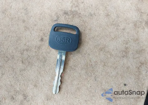 1998 Toyota Corolla Ve from USA, damaged, VIN 1NXBR12E9WZ137013